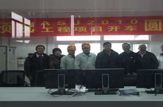 公司上市募投項目年產(chǎn)5萬噸節(jié)能環(huán)保型粉末涂料專用聚酯樹脂項目順利投產(chǎn)。 